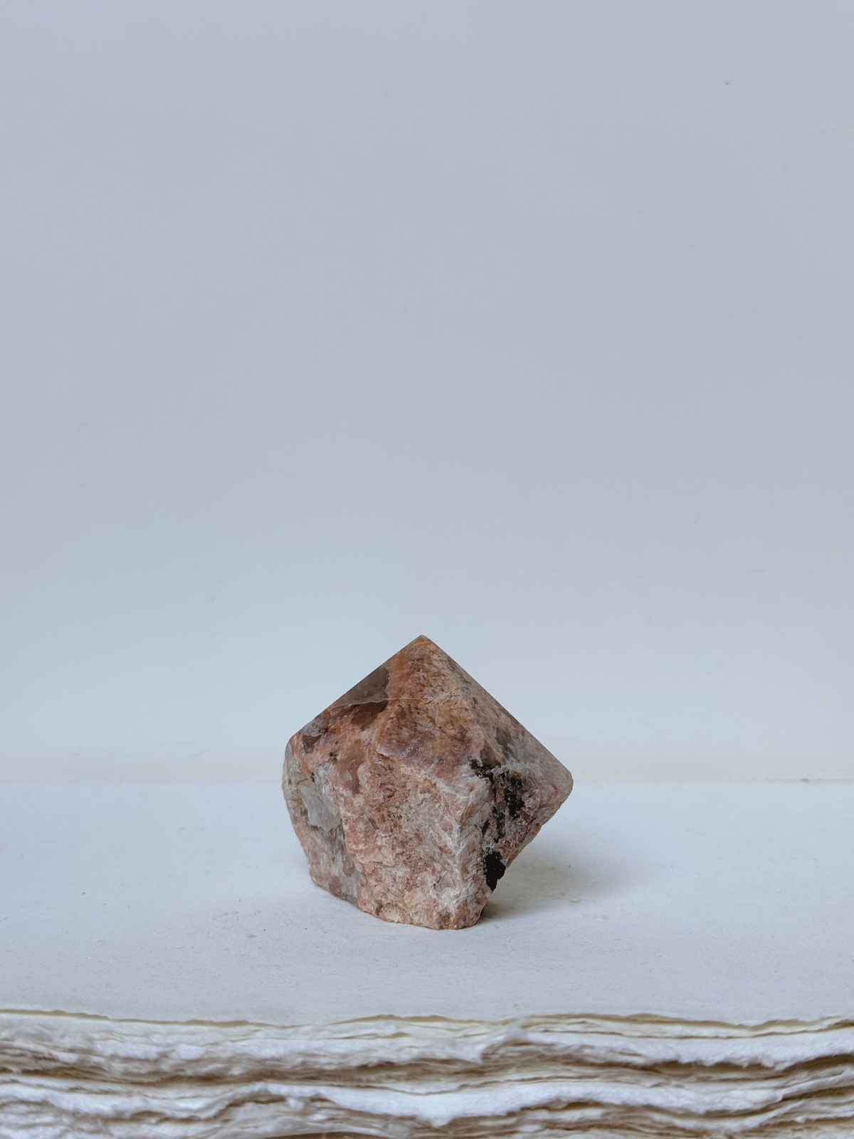 peach moonstone